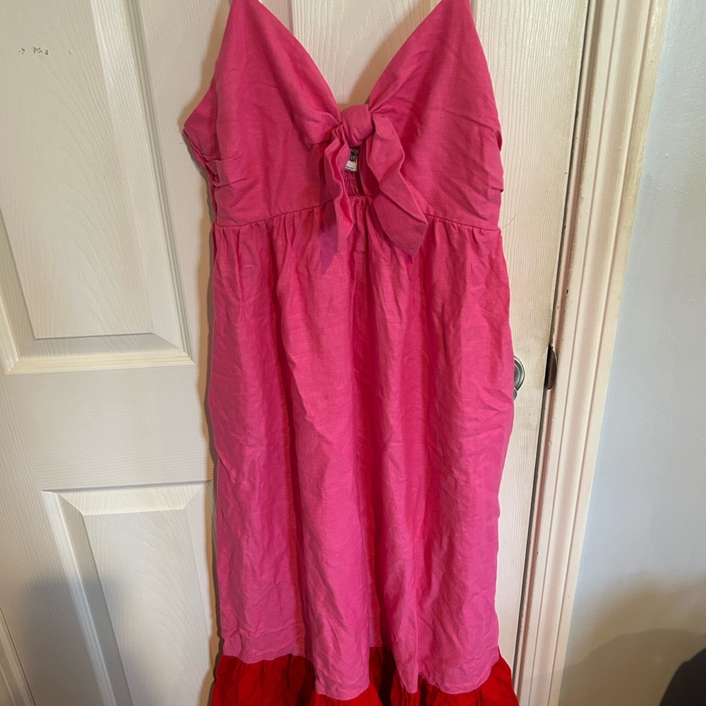 Elegant Pink Bow-Tie Dress
